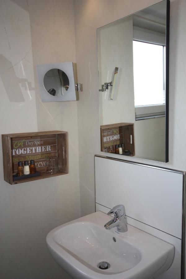 Hotel Haus Berger โคโลญ ภายนอก รูปภาพ